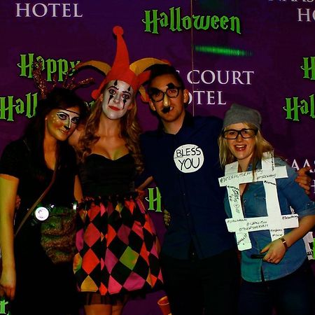 Naas Court Hotel エクステリア 写真